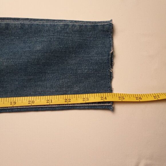 Rag & Bone Jeans Size 24/0 Low Rise Skinny Leg Medium Wash Distressed - Picture 9 of 10